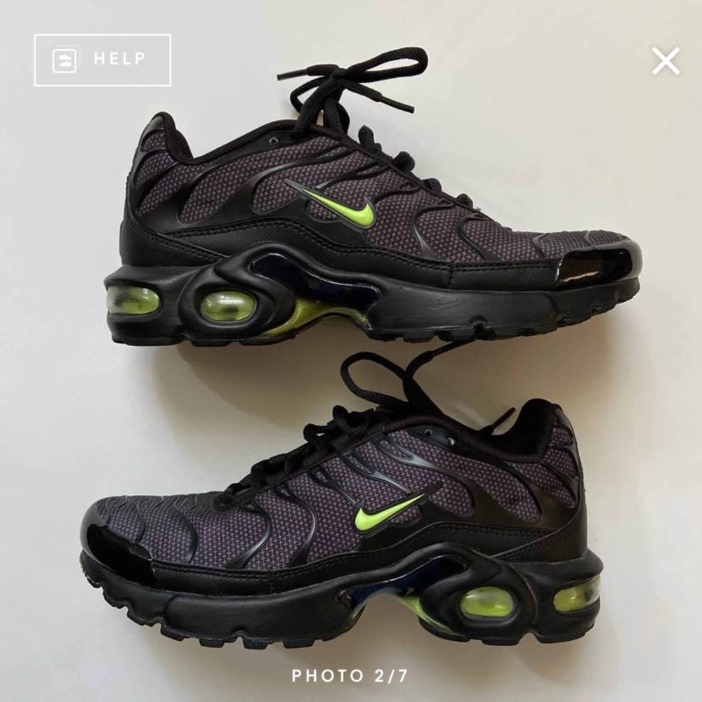 Air Max Plus SE BG Black Volt